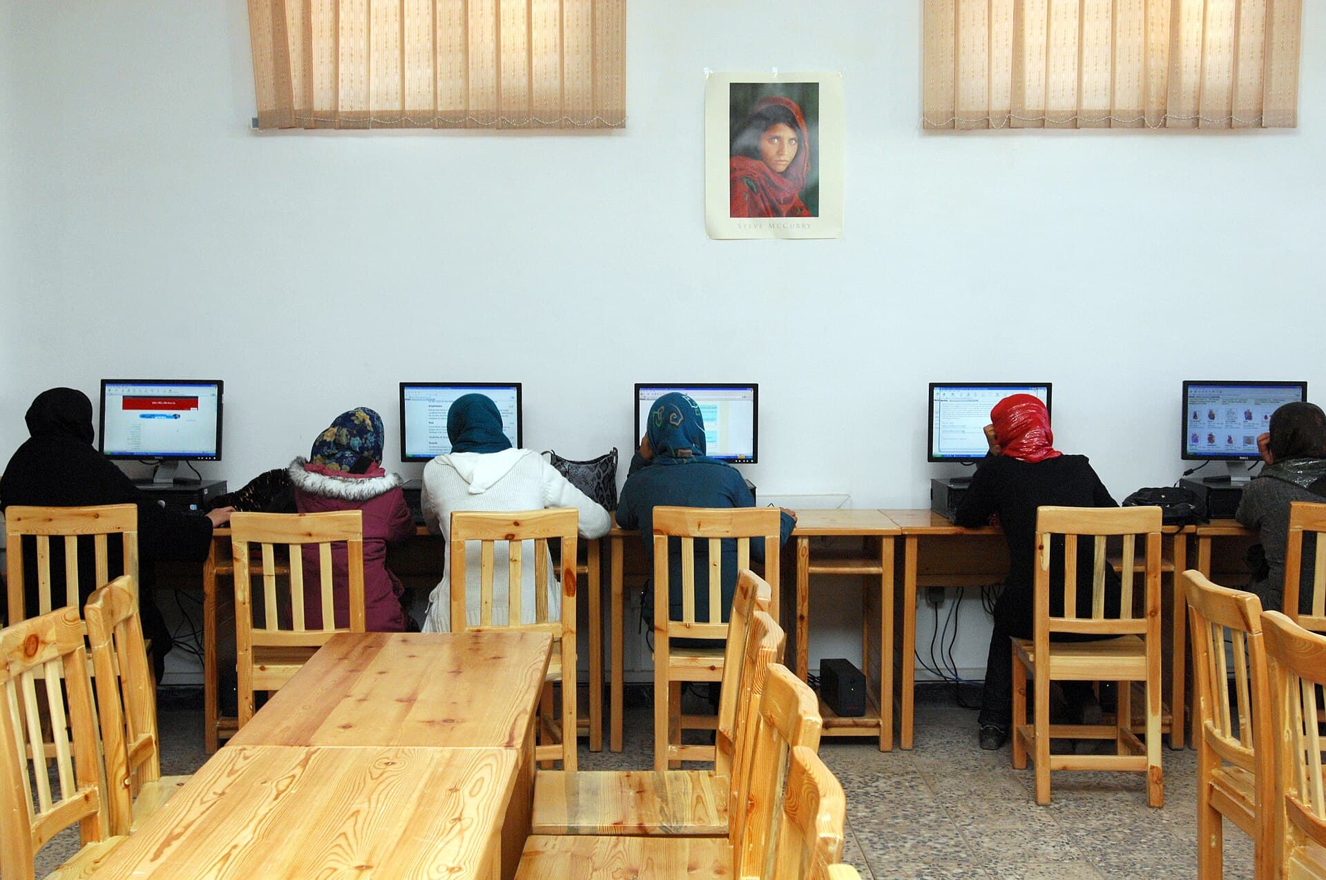 Women using computers in Herat
